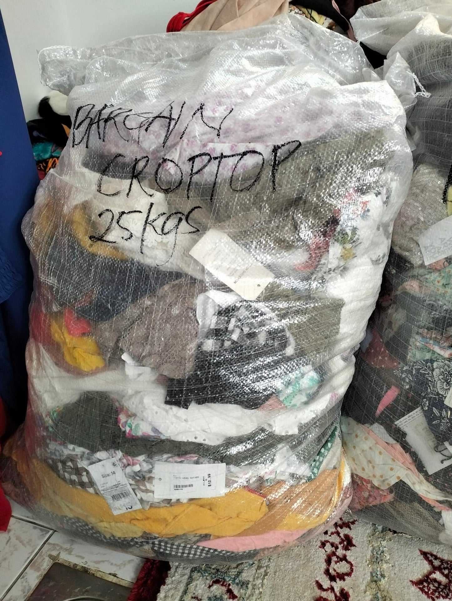 Bargain Croptop 20kgs sample (this are all sold) for bulk orders we will provide for this item