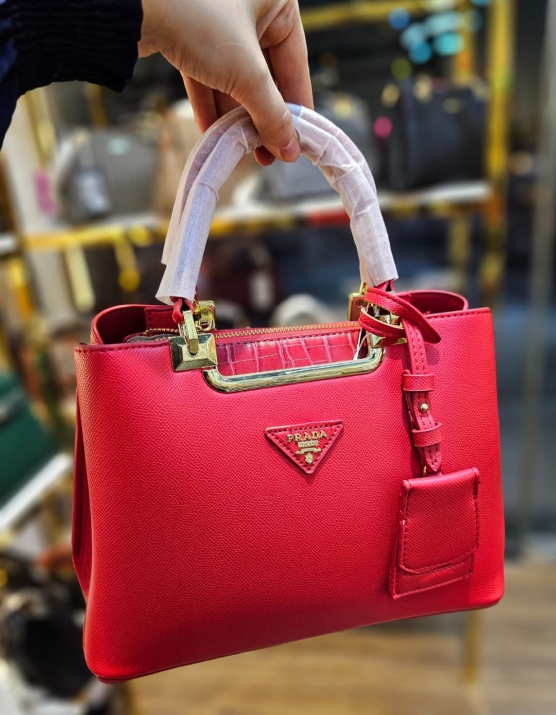 Brandnew Branded Bags(Minimum order 100pcs)