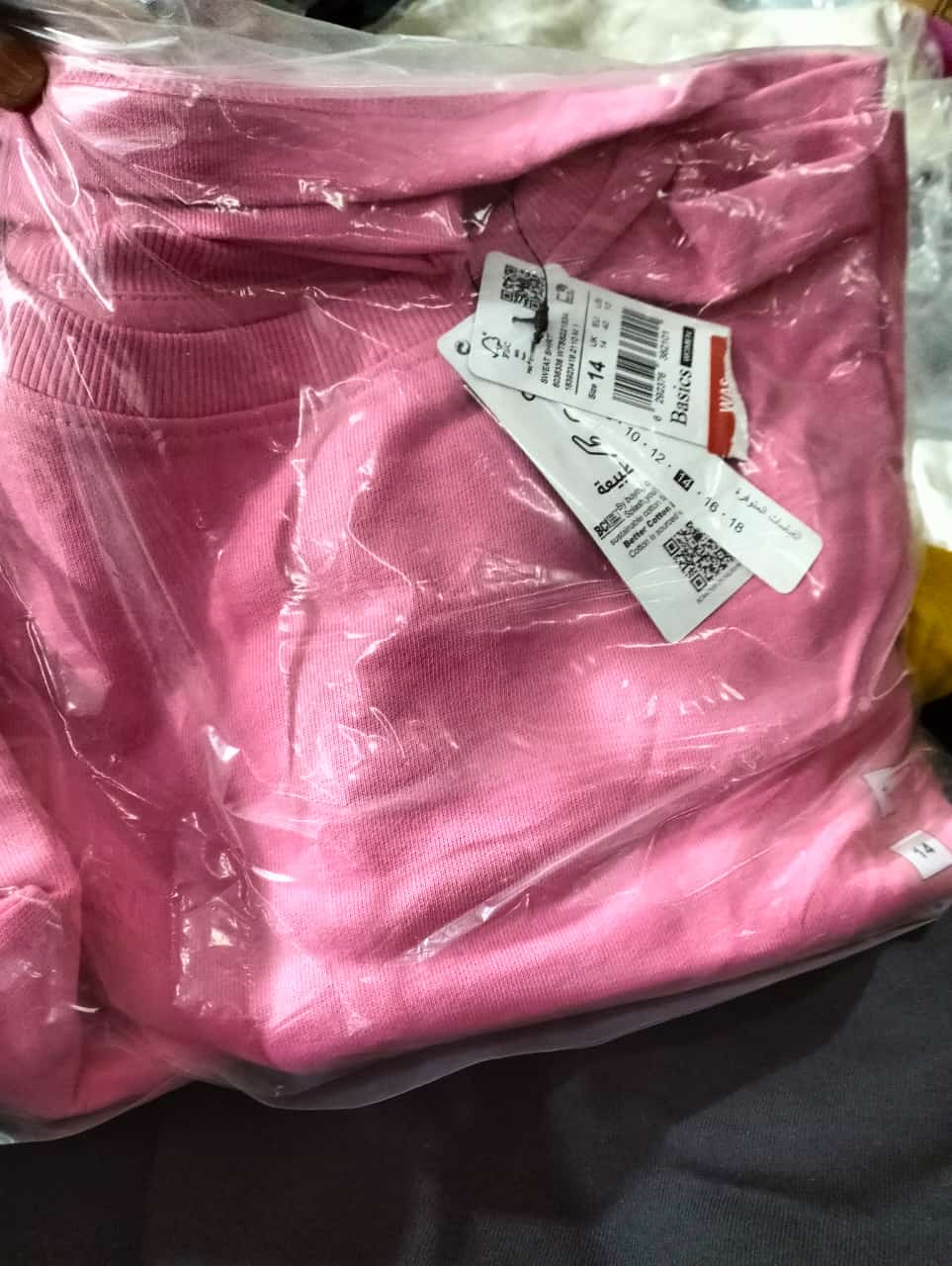 25kgs Brandnew Splash Sweatshirt mix hoodie
