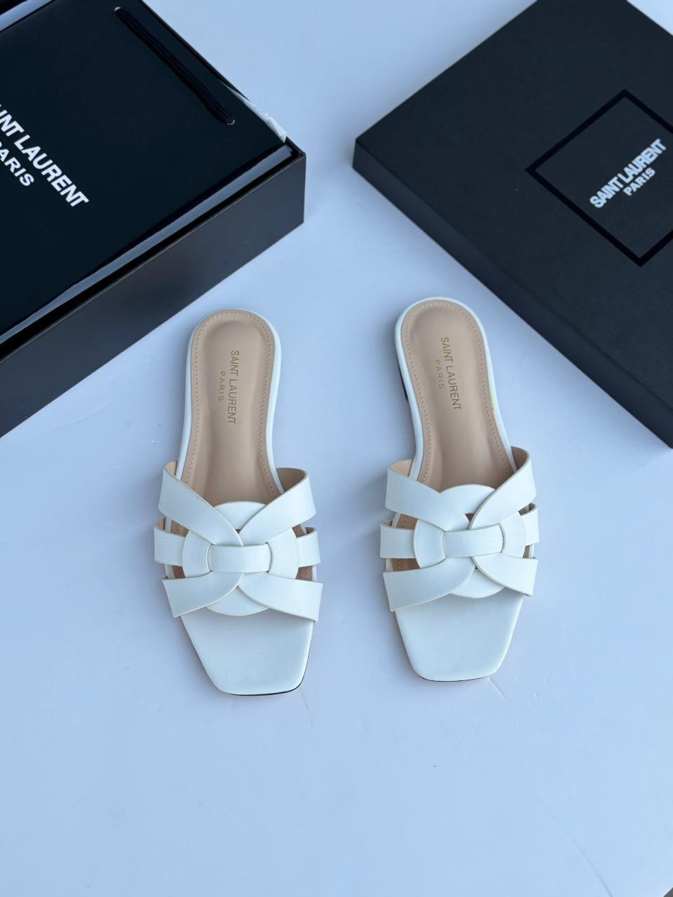 BRANDED FLAT SANDALS