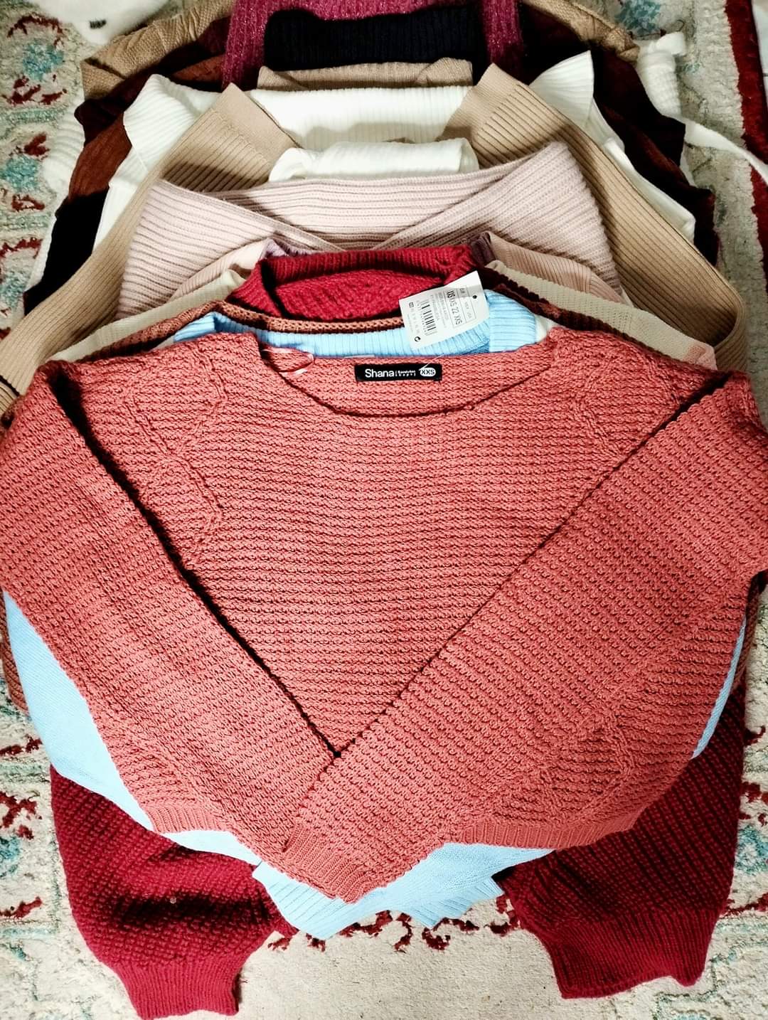 Premium knitted tops/Sweater