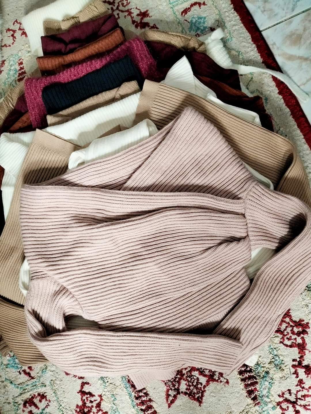 Premium knitted tops/Sweater