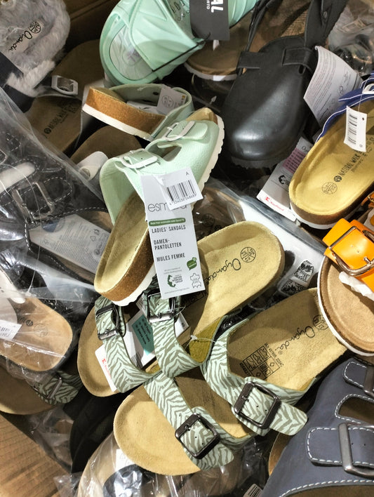 Brandnew Sandals 20kgs