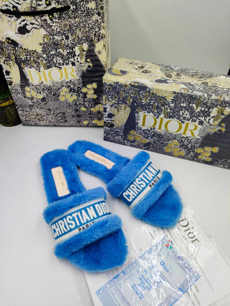 70% Sale LV/Chanel/Christian Dior Sandals indoor