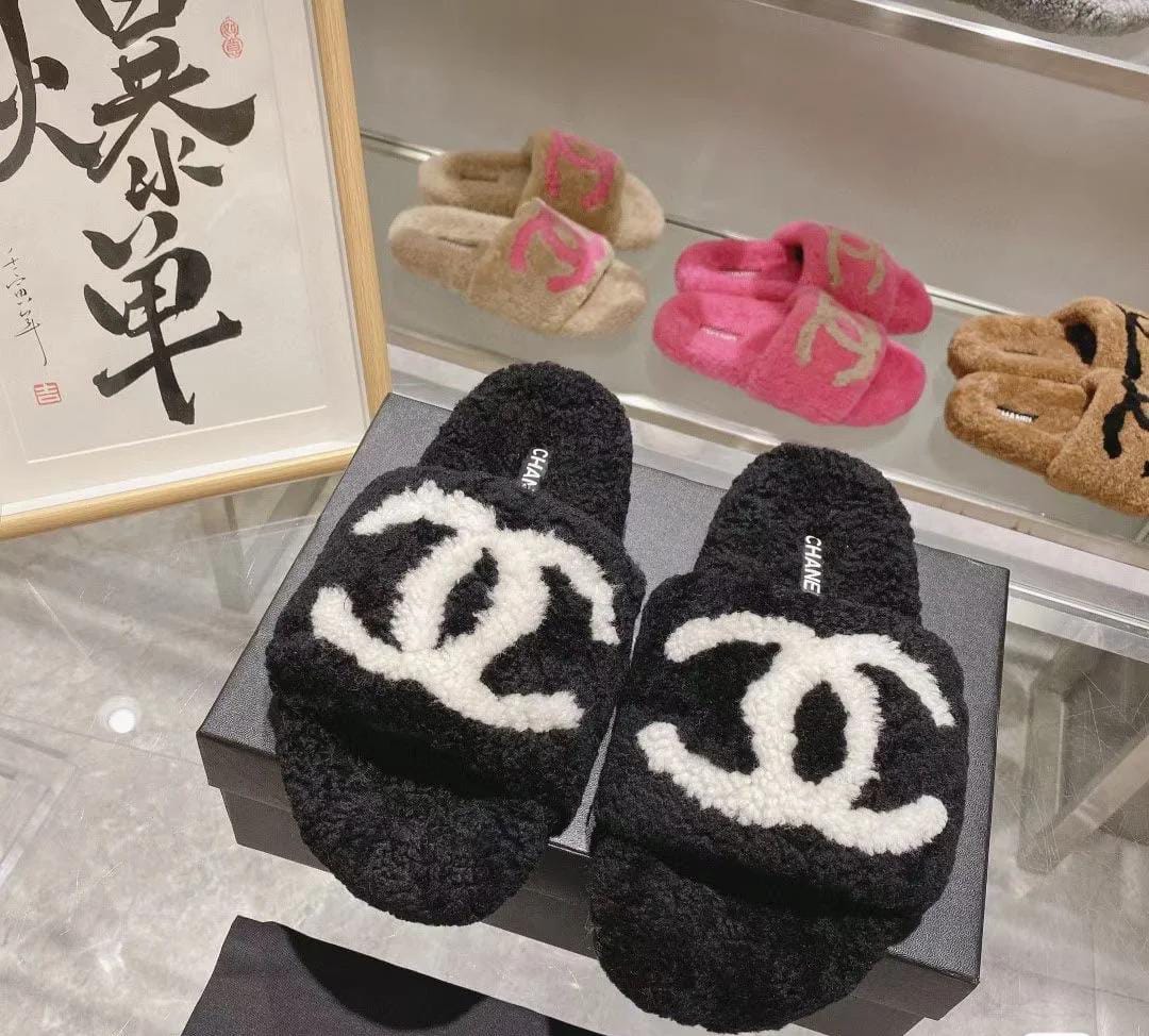 70% Sale LV/Chanel/Christian Dior Sandals indoor